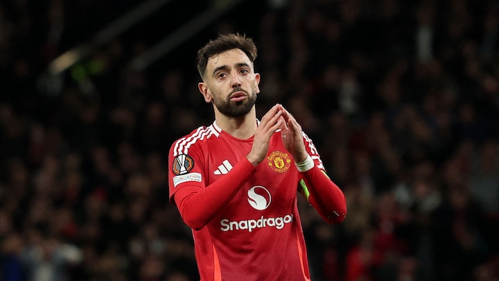 United star Fernandes' sparkling season attracts Saudi interest; coach Amorim insists midfielder 'not going anywhere'