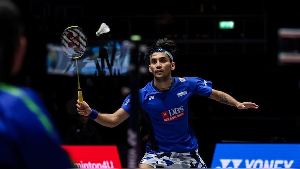 All England Championships: Lakshya Sen falls to Li Shi Feng in quarterfinals; Treesa Jolly and Gayatri Gopichand also crash out All England Championships: Lakshya Sen falls to Li Shi Feng in quarterfinals; Treesa Jolly and Gayatri Gopichand also crash out