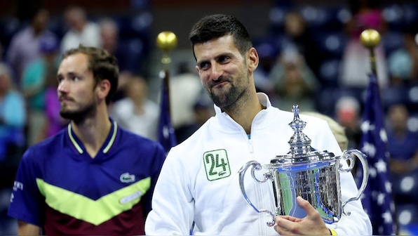 Novak Djokovic declines Daniil Medvedev's financial proposal: 'There is no price' Novak Djokovic declines Daniil Medvedev's financial proposal: 'There is no price'
